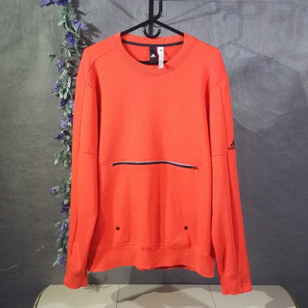 Adidas Crew Neck Kangaroo  Zip Pocket  Sweatshirt